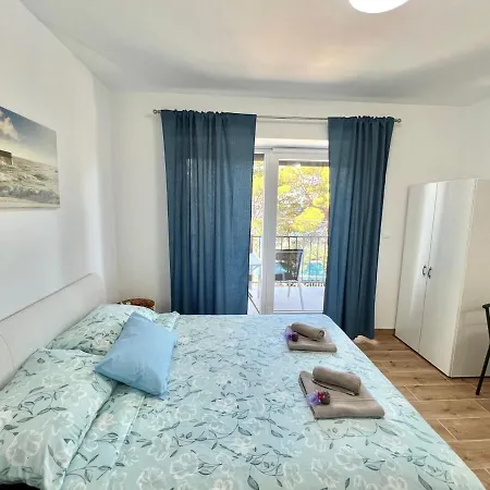 Fantasia Del Mare Apartment And Rooms Dramalj Exterior photo