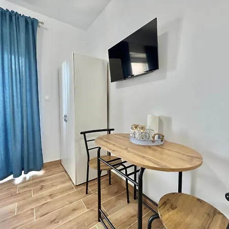 Fantasia Del Mare Apartment And Rooms Dramalj Exterior photo
